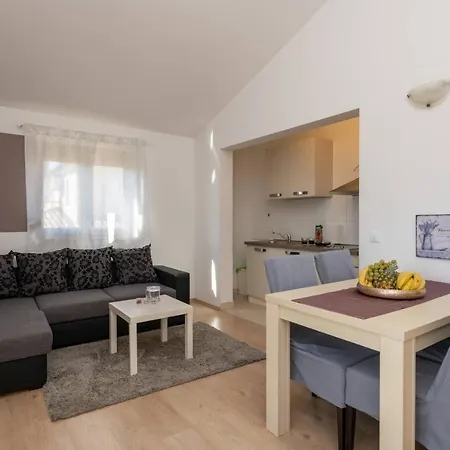 Apartment Jana
