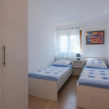 Apartment Jana *